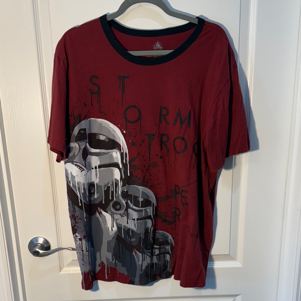 Disney Men's Maroon Stormtrooper Graphic Tee Size XL